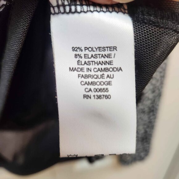 [M] RW&Co Black & White Long-sleeved Top‎ Size Medium Animal Print Lined - Picture 6 of 9